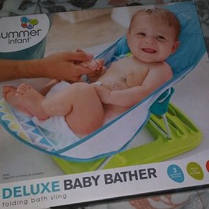 Deluxe Baby Bather